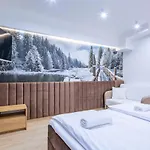 Lägenhet Gorskie Szczyty & 3 Sauna Jacuzzi I Parking W Cenie Zakopane